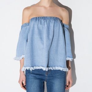J.O.A. frayed denim off the shoulder top